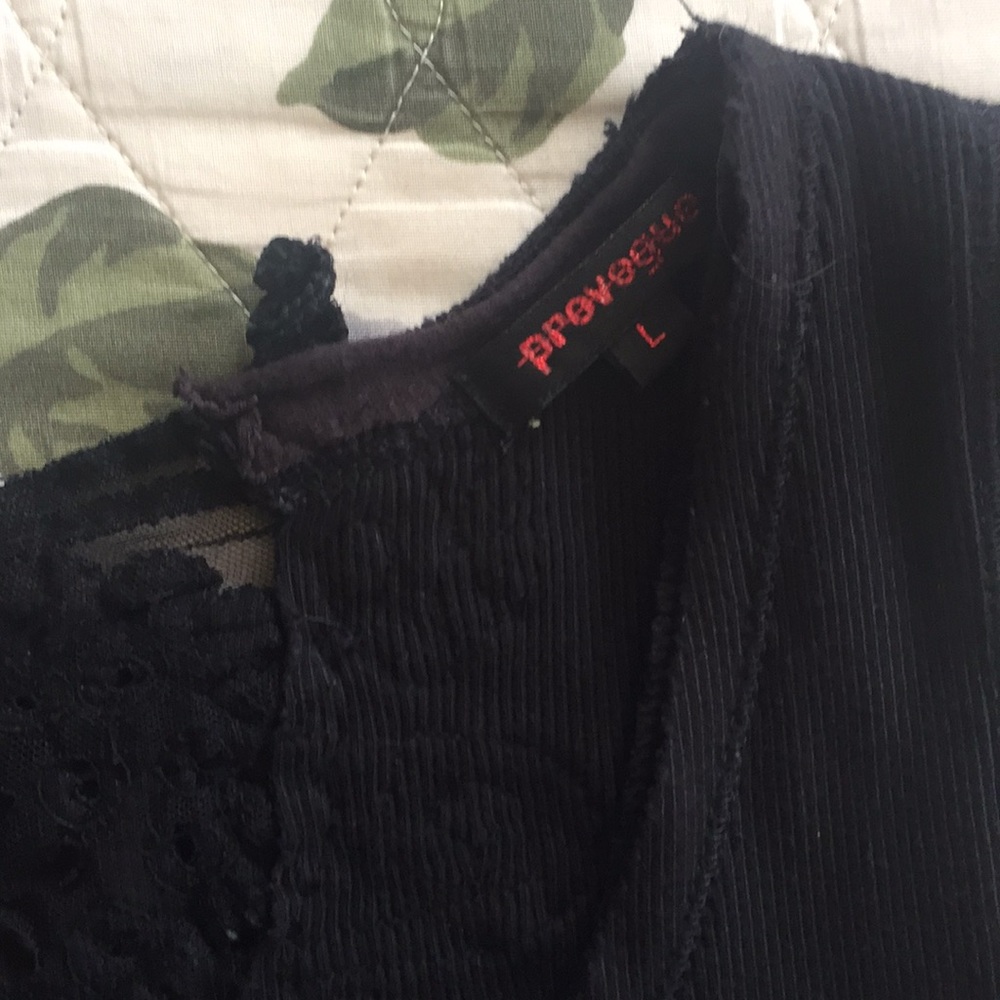 Black Top! - Picture 3 of 8